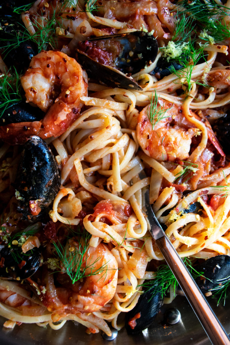 spicy-tomato-seafood-pasta-the-original-dish